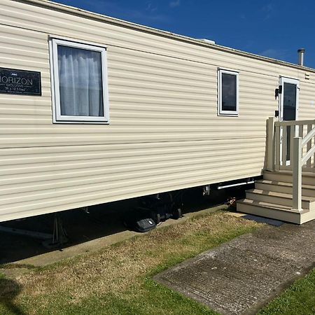 Blue Dolphin Holiday Park Gristhorpe المظهر الخارجي الصورة