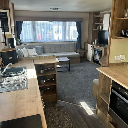Blue Dolphin Holiday Park Gristhorpe المظهر الخارجي الصورة